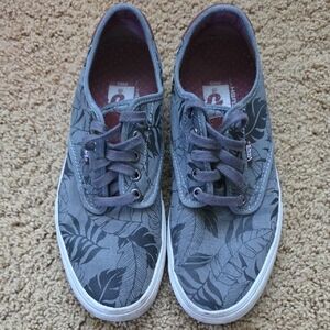 Vans Women's Gray Leaf Print Sneakers